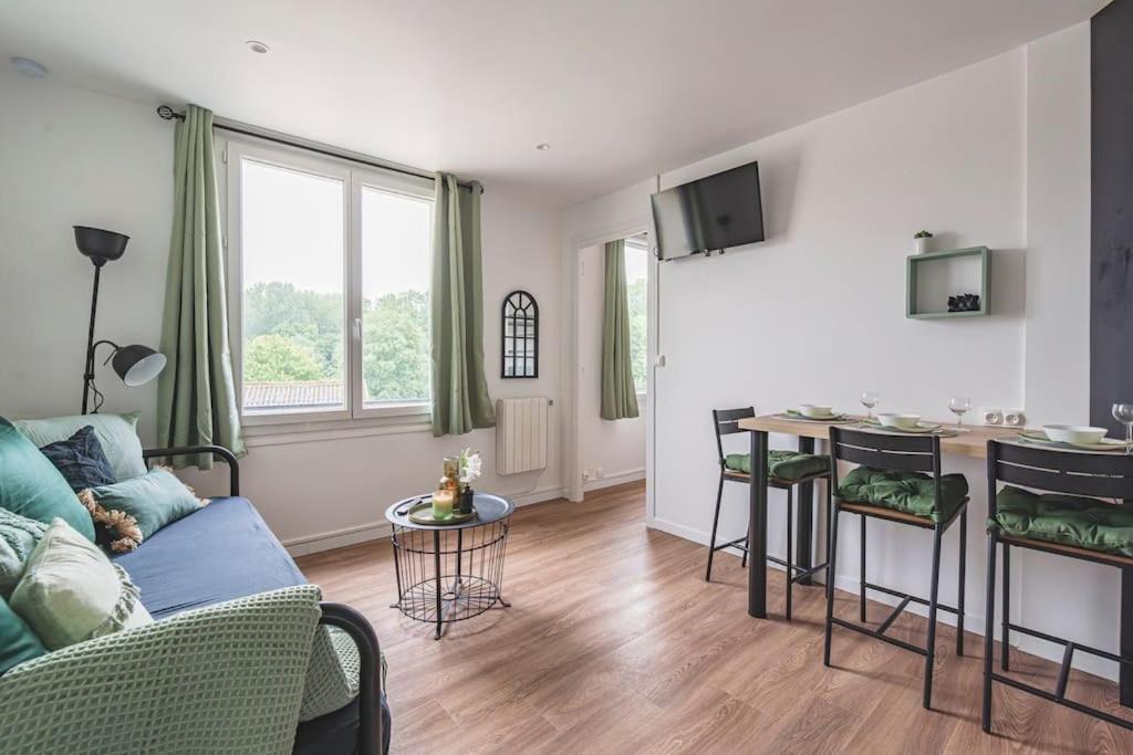 La Riviere, Appartement 3 Personnes Isles-sur-Suippe Bagian luar foto